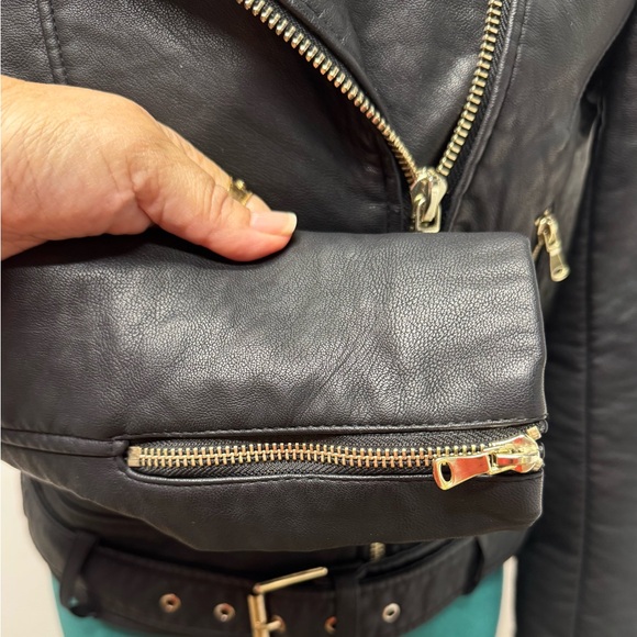 French Connection Vegan Leather Moto Jacket Black/Gold Size 2 - Picture 10 of 16